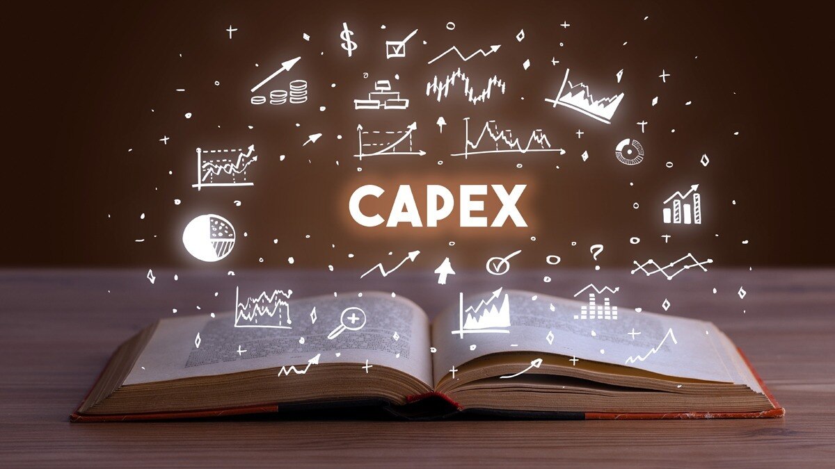 携帯電話の外側もパーソナライズしないのはなぜですか?